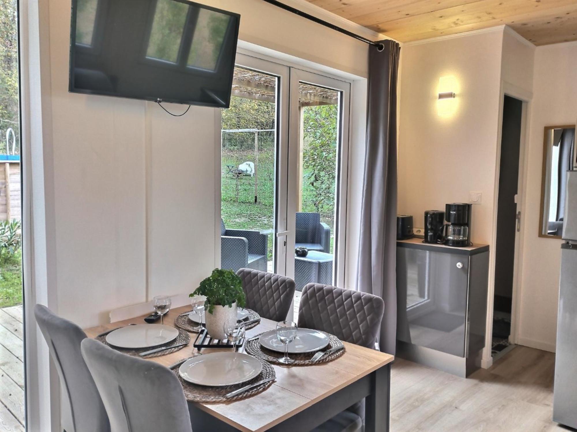 Les De L'isle Jourdain Chalet Pujaudran